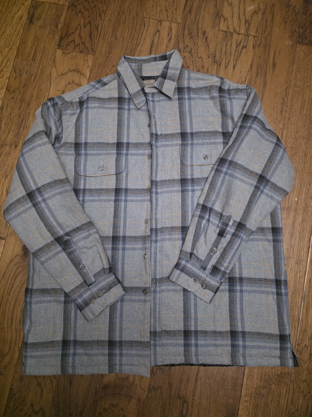 Classic Men's Plaid Button-Up Jacket Shirt in Light Gray and Blue
